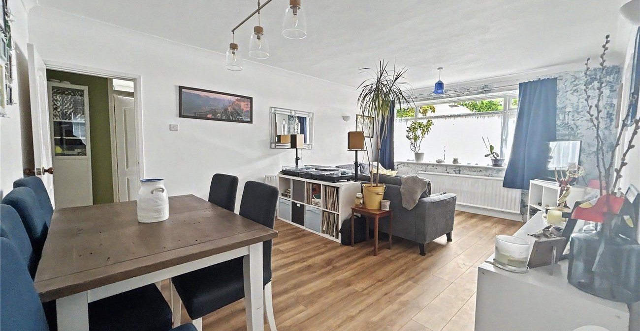 2 bedroom property for sale in Sidcup | Robinson Jackson