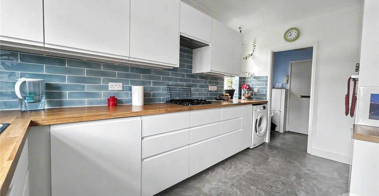 2 bedroom property for sale in Sidcup | Robinson Jackson
