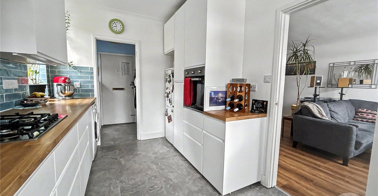 2 bedroom property for sale in Sidcup | Robinson Jackson
