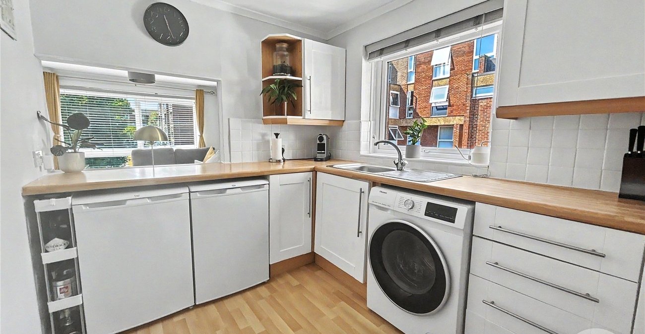 1 bedroom property for sale in Sidcup | Robinson Jackson