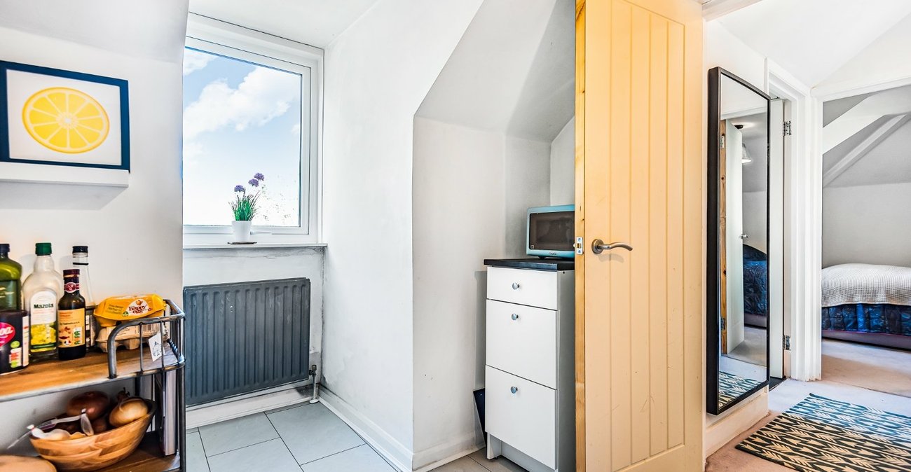 1 bedroom property for sale in  | Robinson Jackson