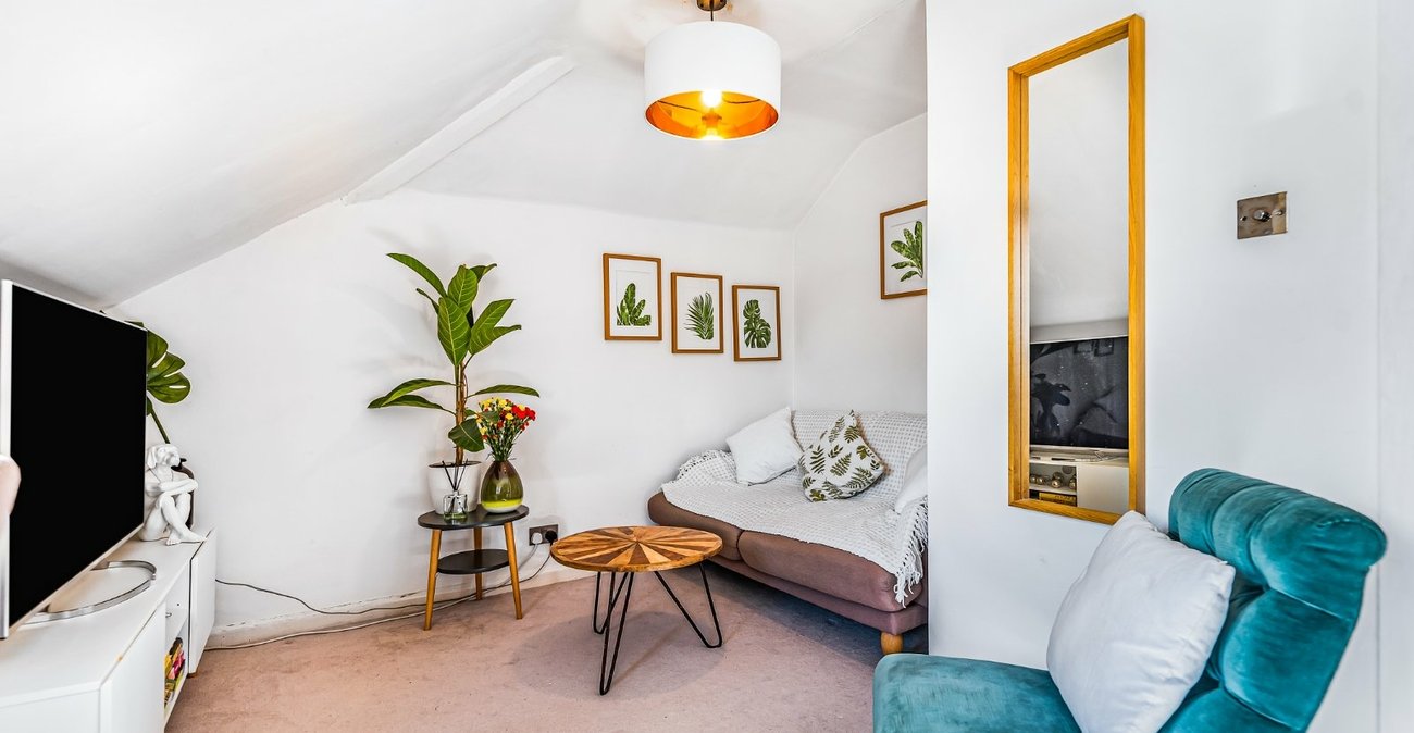 1 bedroom property for sale in  | Robinson Jackson