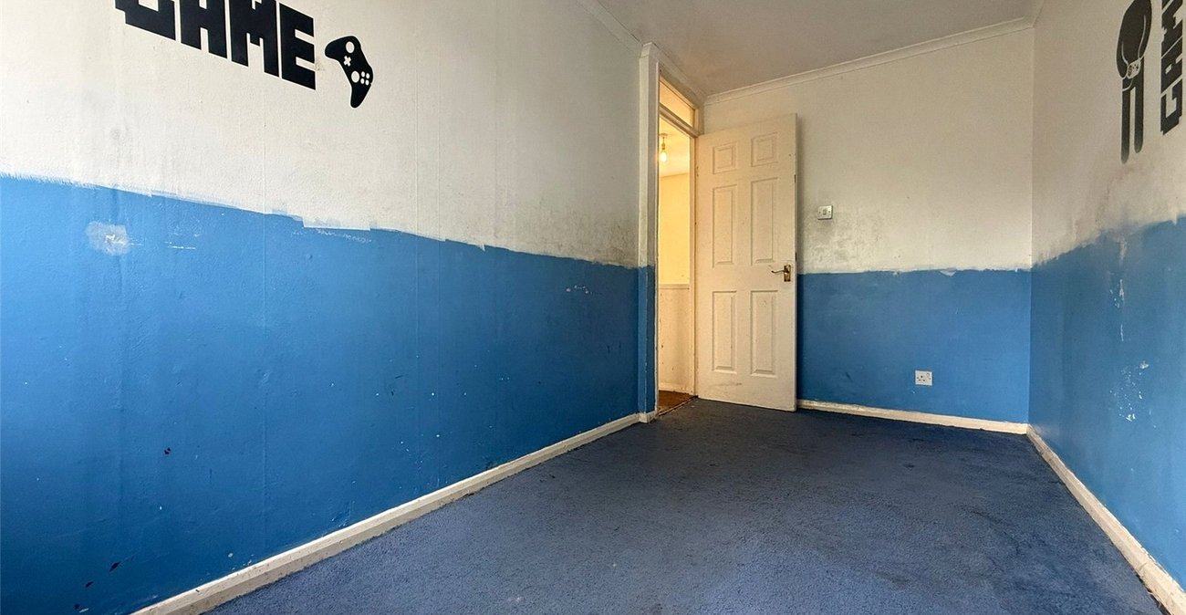 3 bedroom house for sale in Thamesmead | Robinson Jackson