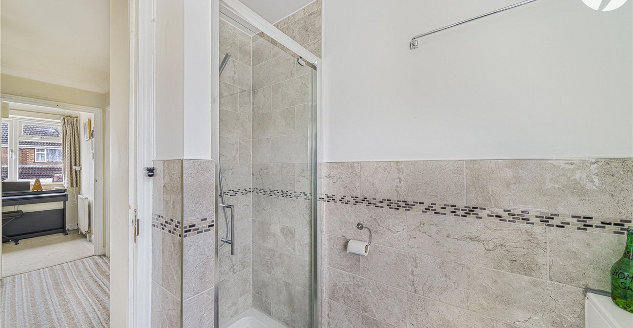 3 bedroom house for sale in Dartford | Robinson Jackson