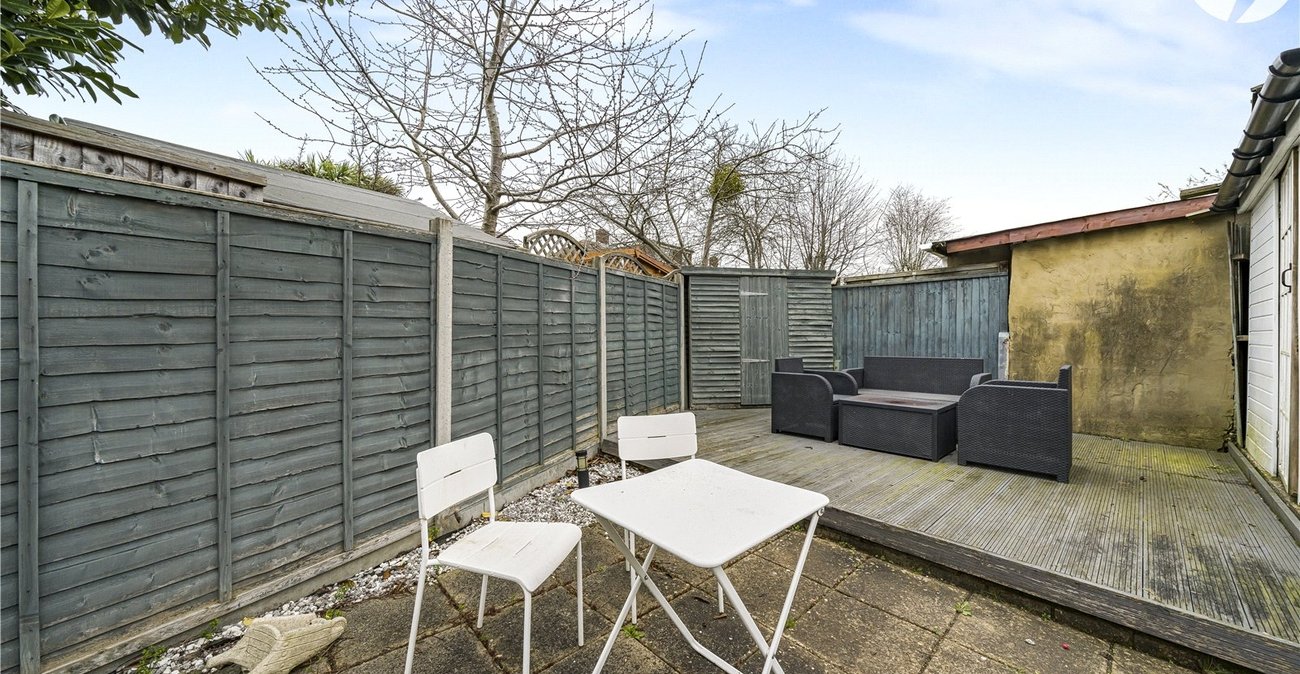 3 bedroom house for sale in Dartford | Robinson Jackson