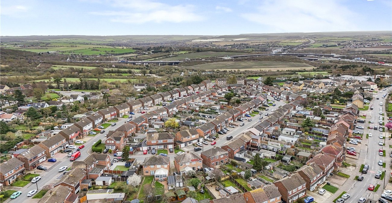 3 bedroom house for sale in Dartford | Robinson Jackson