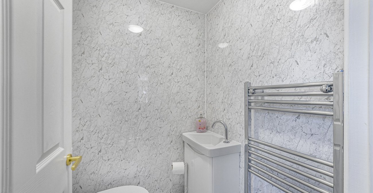 3 bedroom house for sale in Dartford | Robinson Jackson