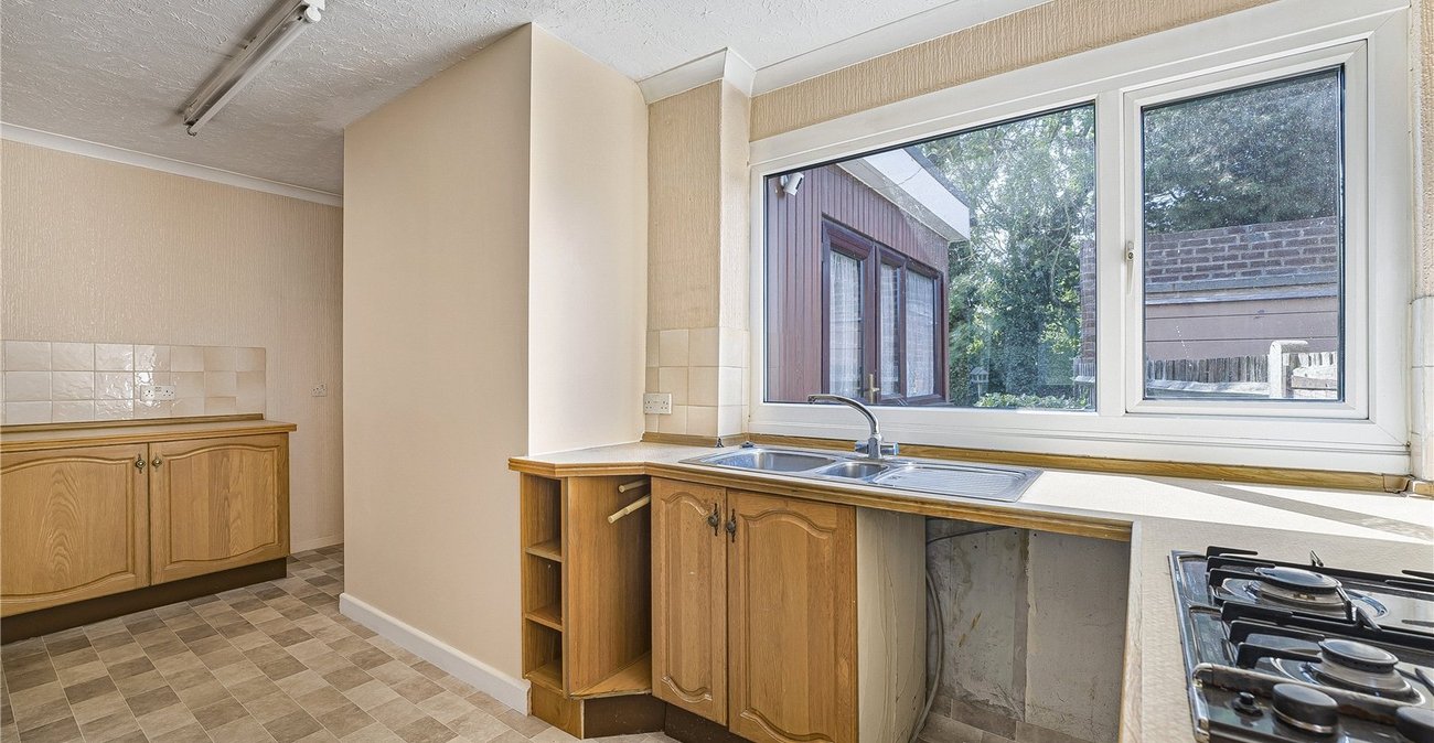 3 bedroom house for sale in Dartford | Robinson Jackson