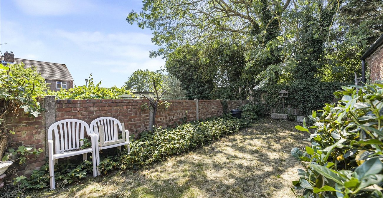 3 bedroom house for sale in Dartford | Robinson Jackson