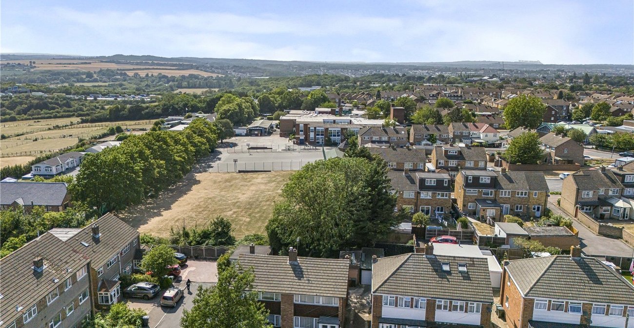 3 bedroom house for sale in Dartford | Robinson Jackson