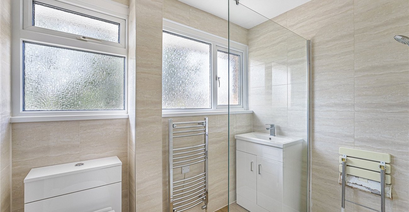 3 bedroom house for sale in Dartford | Robinson Jackson