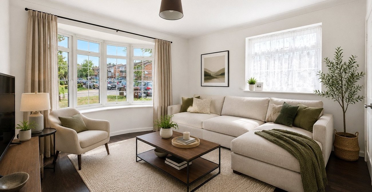 4 bedroom property for sale in Rainham | Robinson Michael & Jackson
