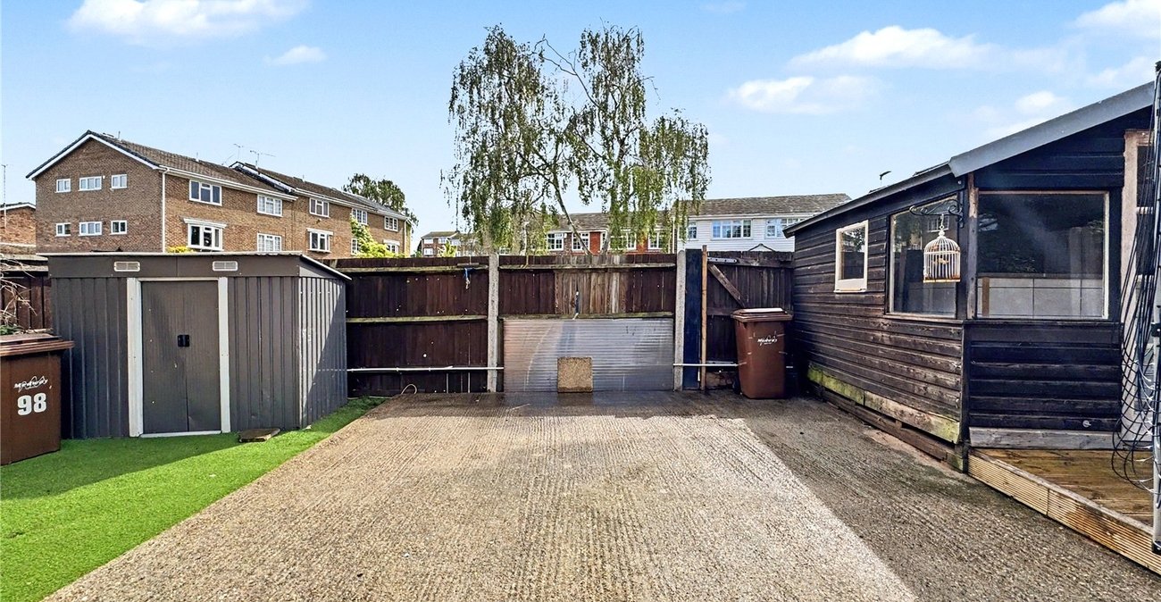 4 bedroom property for sale in Rainham | Robinson Michael & Jackson