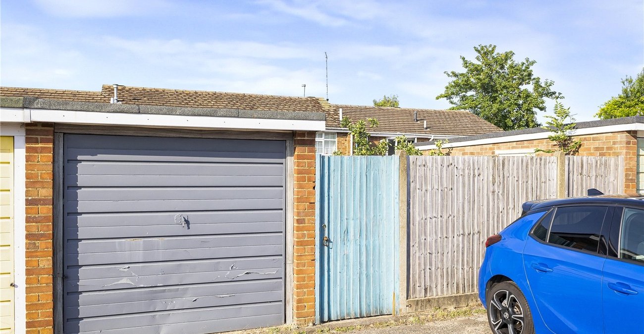 3 bedroom house for sale in Rainham | Robinson Michael & Jackson