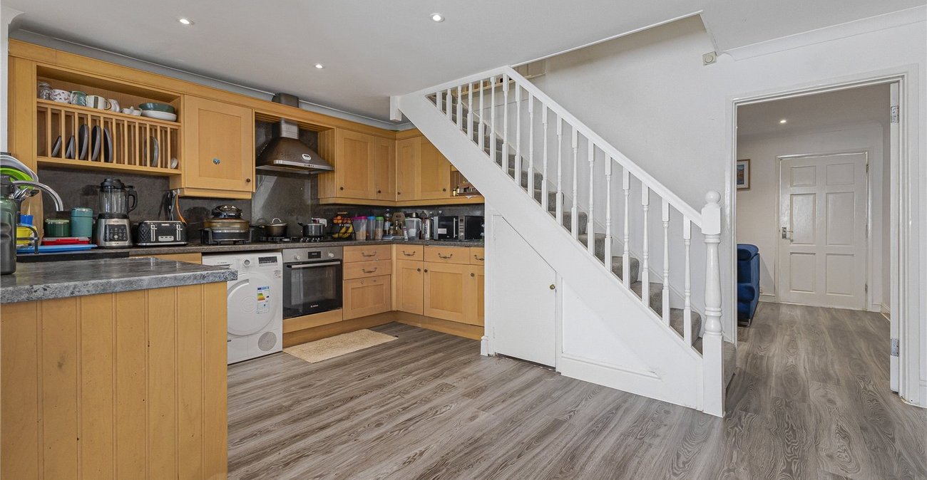3 bedroom house for sale in Rainham | Robinson Michael & Jackson