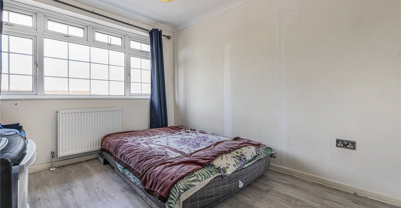 3 bedroom house for sale in Rainham | Robinson Michael & Jackson