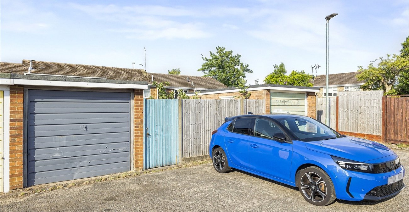 3 bedroom house for sale in Rainham | Robinson Michael & Jackson