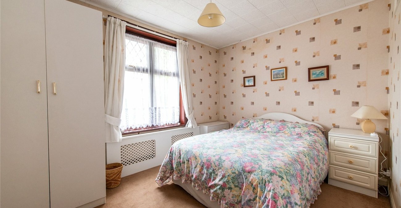 4 bedroom bungalow for sale in Maidstone | Robinson Michael & Jackson