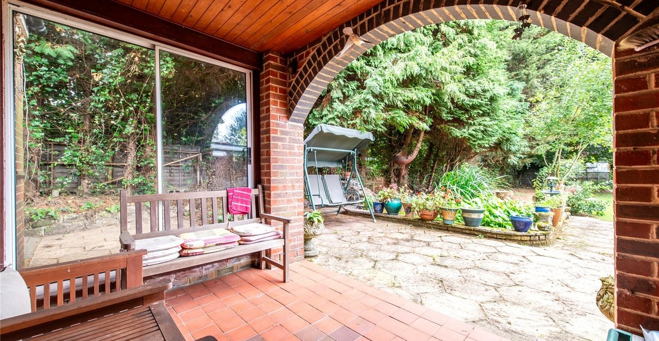 4 bedroom bungalow for sale in Maidstone | Robinson Michael & Jackson