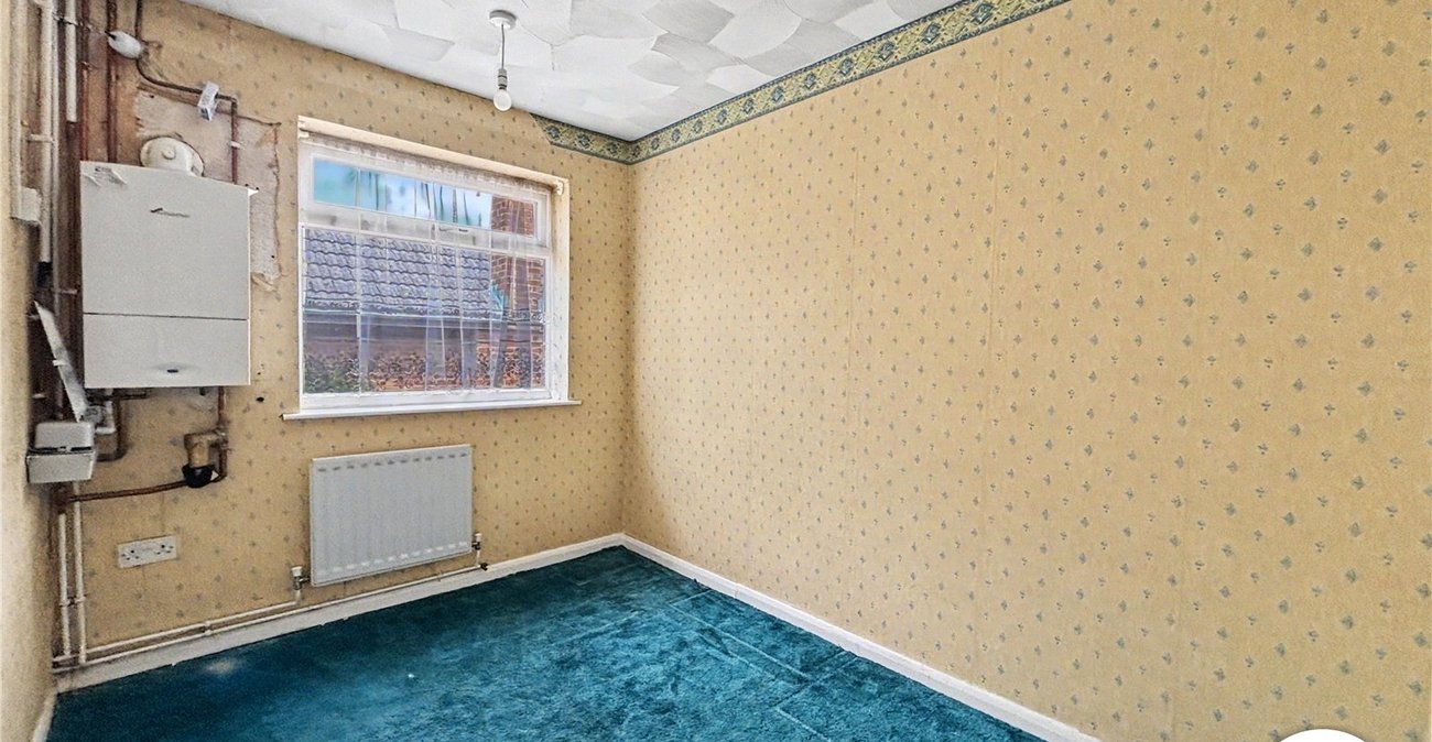 3 bedroom bungalow for sale in Lordswood | Robinson Michael & Jackson