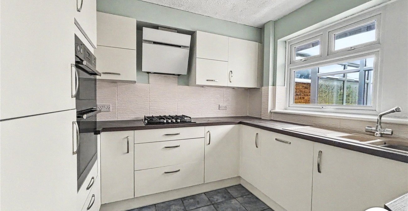 3 bedroom bungalow for sale in Lordswood | Robinson Michael & Jackson