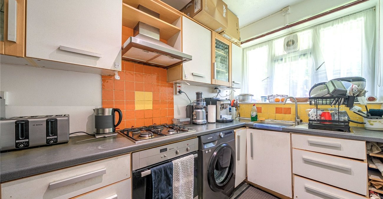 2 bedroom property for sale in East Dulwich | Robinson Jackson