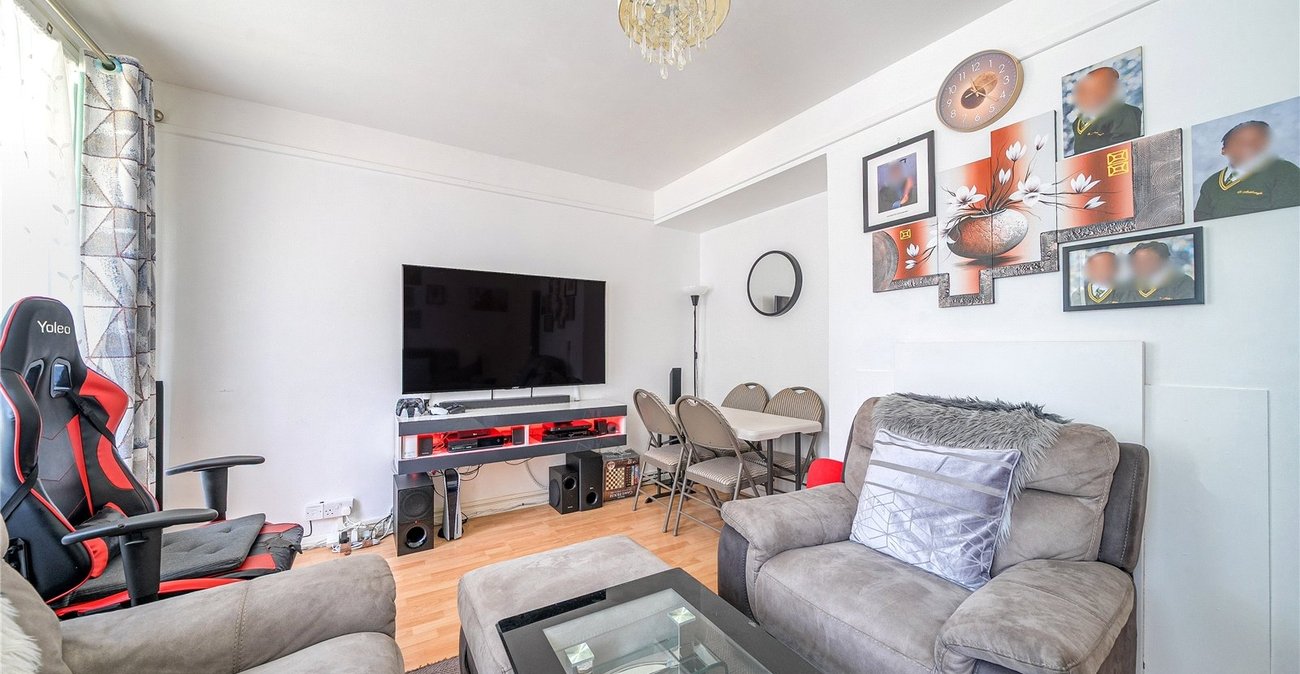 2 bedroom property for sale in East Dulwich | Robinson Jackson