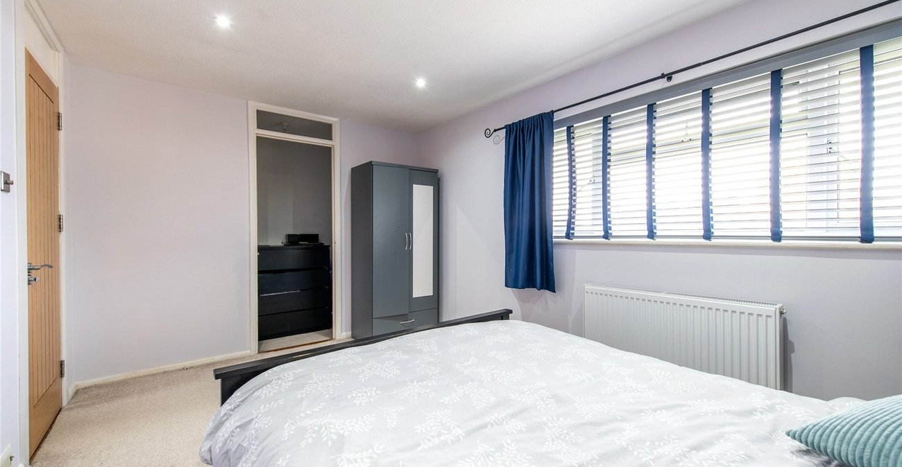 2 bedroom house for sale in Gravesend | Robinson Michael & Jackson