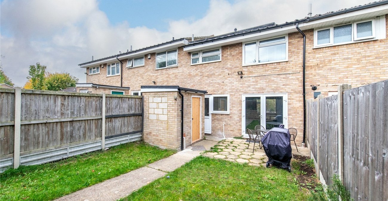 2 bedroom house for sale in Gravesend | Robinson Michael & Jackson