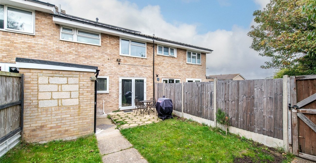 2 bedroom house for sale in Gravesend | Robinson Michael & Jackson