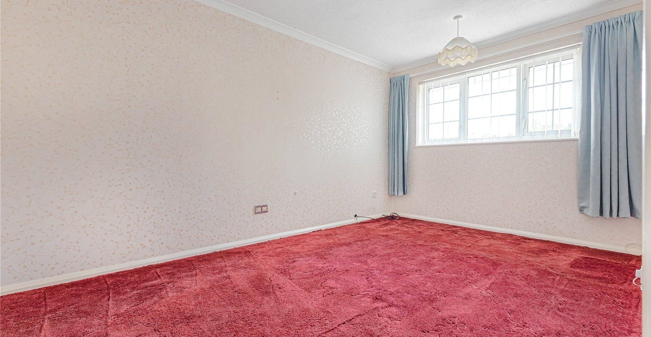 2 bedroom house for sale in Gravesend | Robinson Michael & Jackson