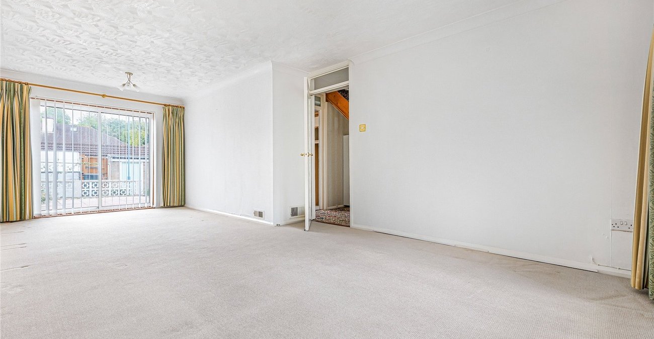 2 bedroom house for sale in Gravesend | Robinson Michael & Jackson