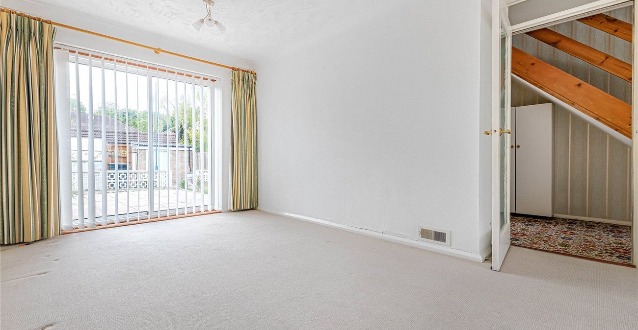 2 bedroom house for sale in Gravesend | Robinson Michael & Jackson