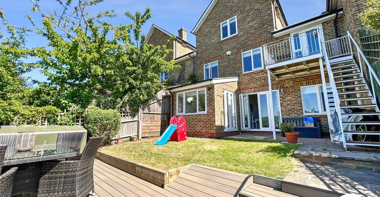 4 bedroom house for sale in Rochester | Robinson Michael & Jackson