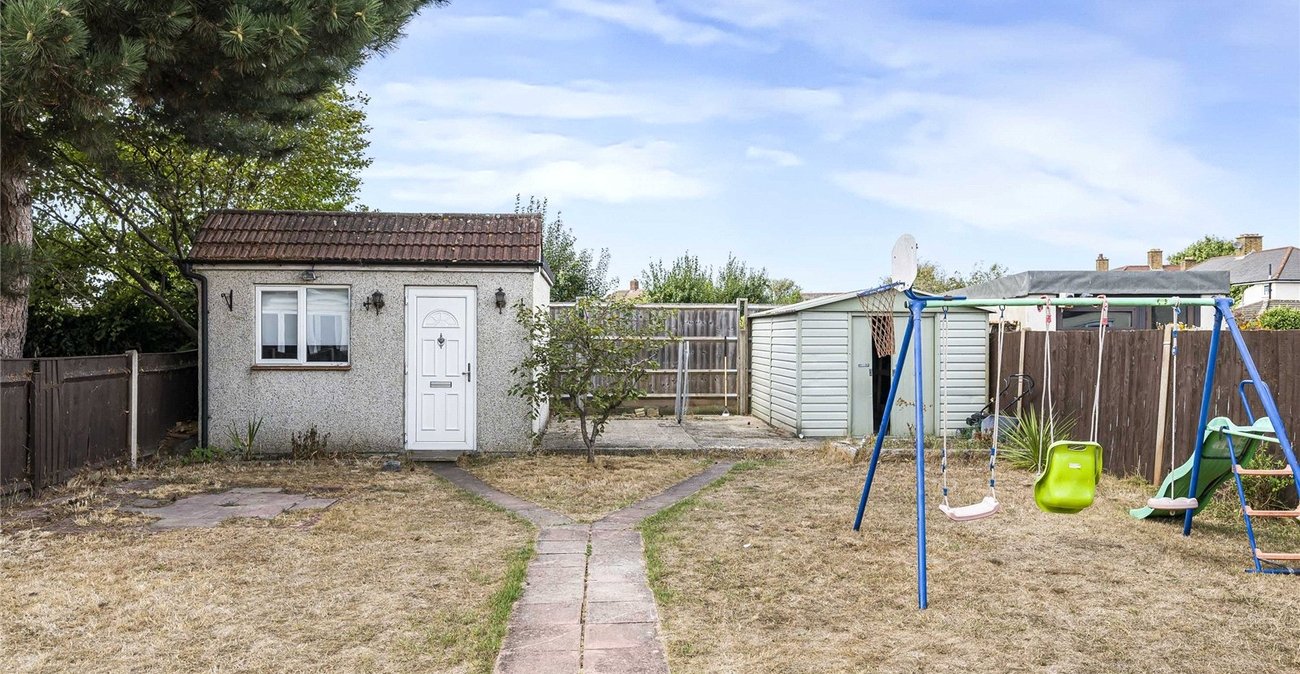 3 bedroom house for sale in Welling | Robinson Jackson