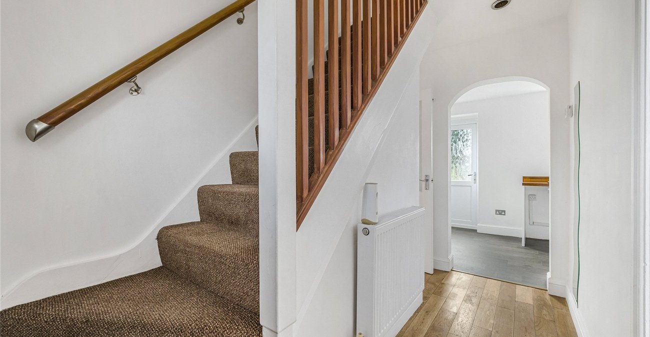 3 bedroom house for sale in Welling | Robinson Jackson