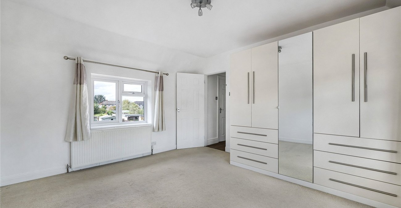 3 bedroom house for sale in Welling | Robinson Jackson