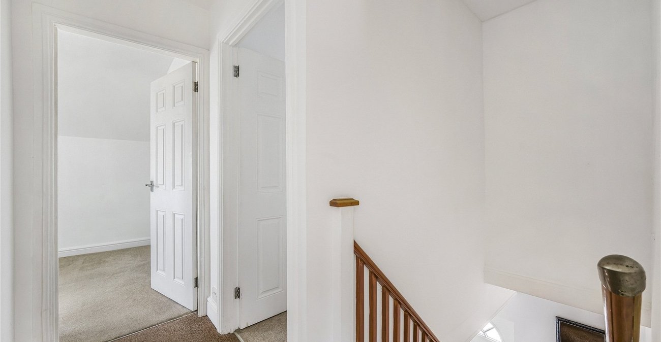 3 bedroom house for sale in Welling | Robinson Jackson