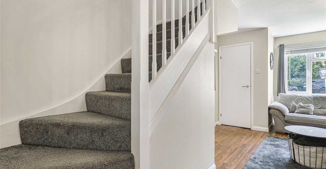 2 bedroom house for sale in Greenhithe | Robinson Jackson