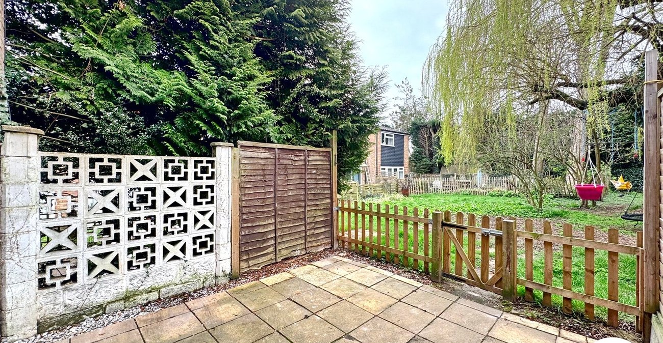 2 bedroom property for sale in Maidstone | Robinson Michael & Jackson