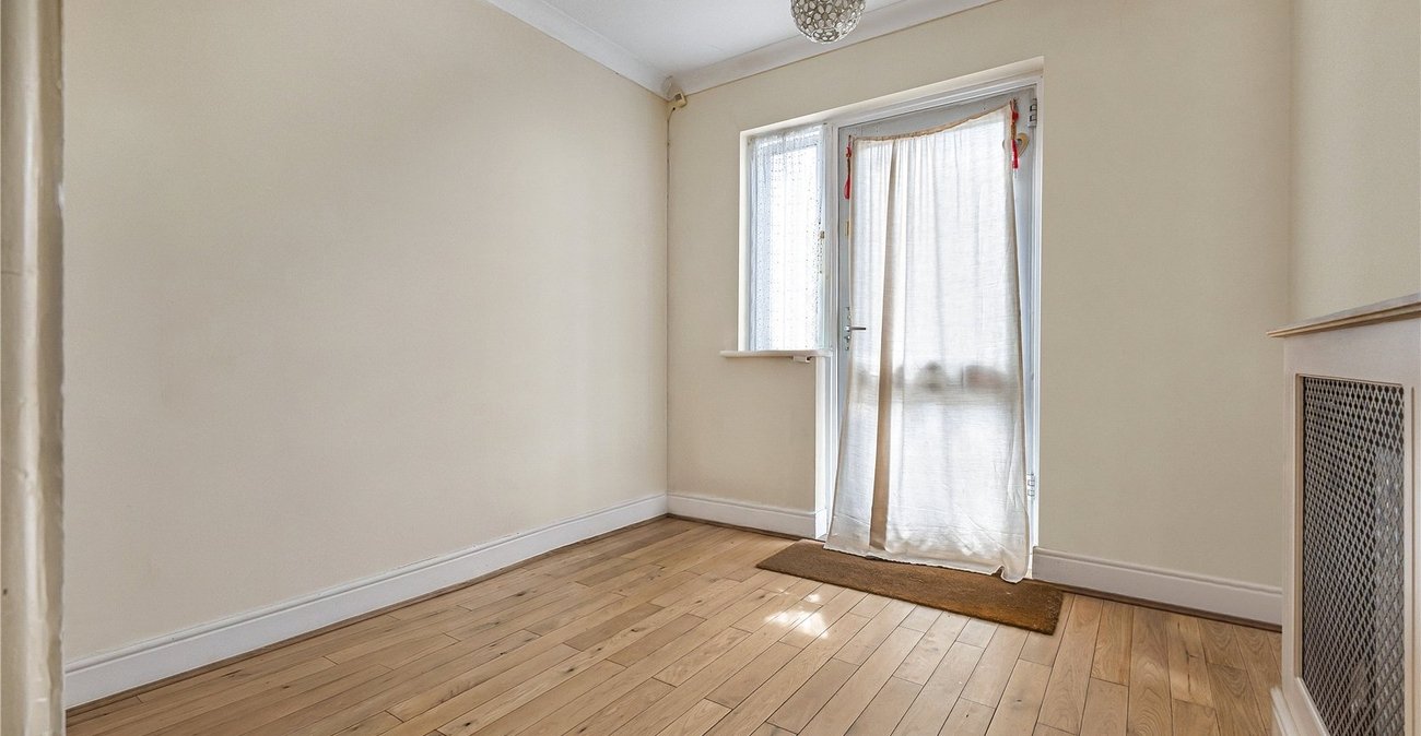 3 bedroom house for sale in Chalk | Robinson Michael & Jackson
