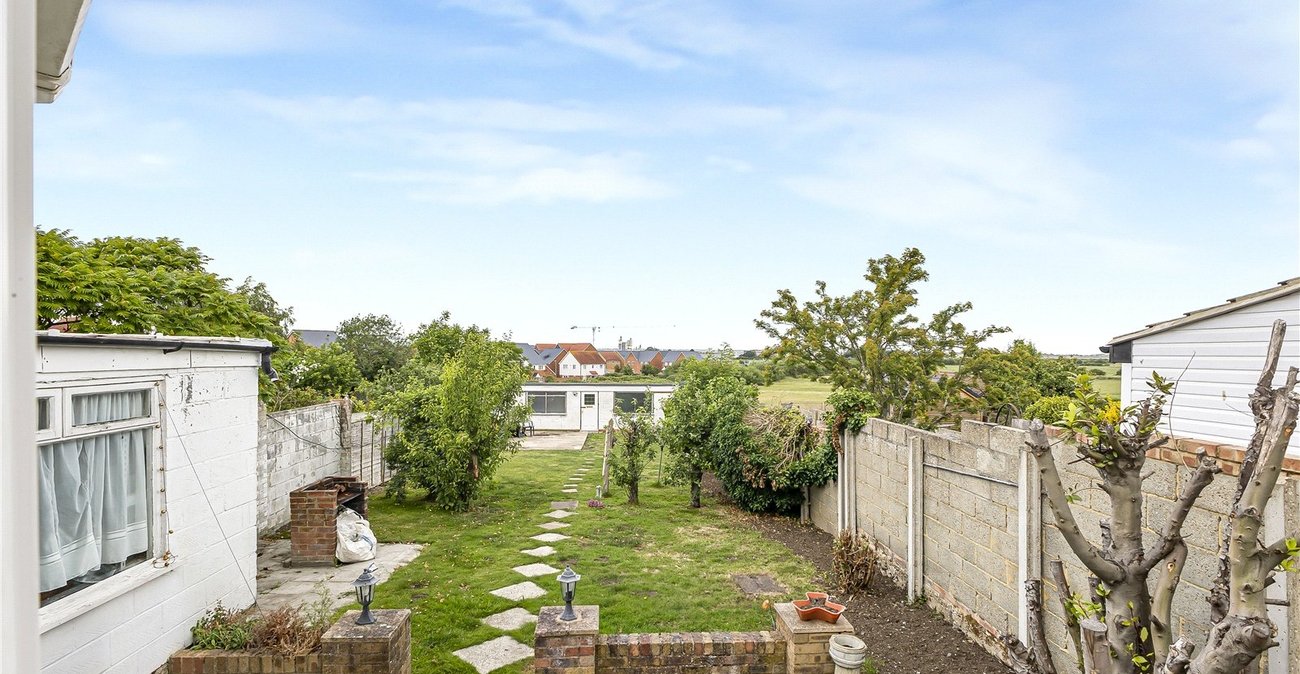 3 bedroom house for sale in Chalk | Robinson Michael & Jackson