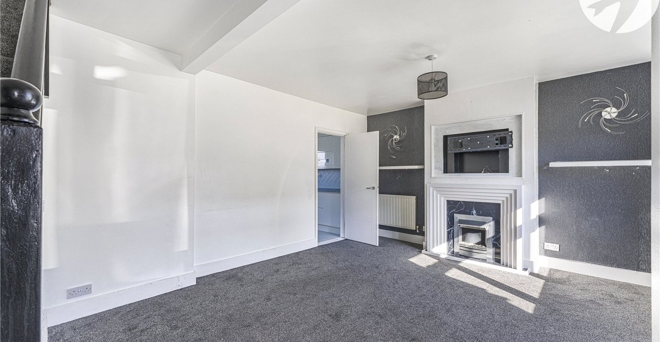 3 bedroom house for sale in Chalk | Robinson Michael & Jackson