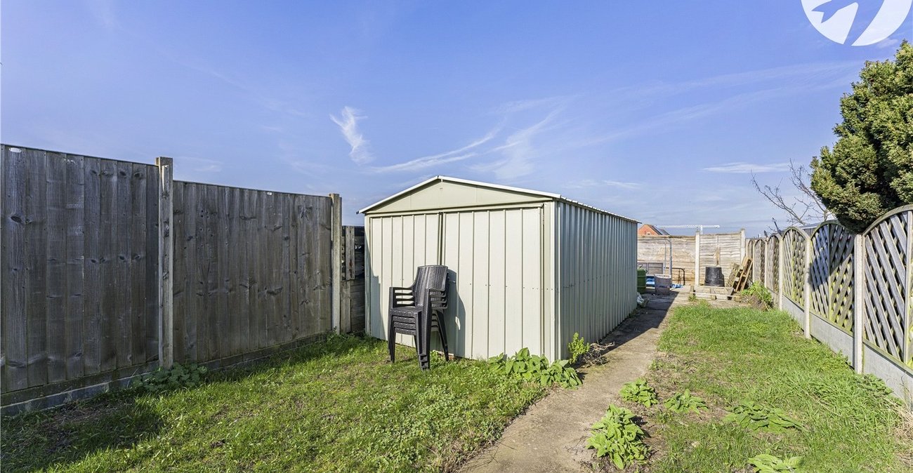 3 bedroom house for sale in Chalk | Robinson Michael & Jackson