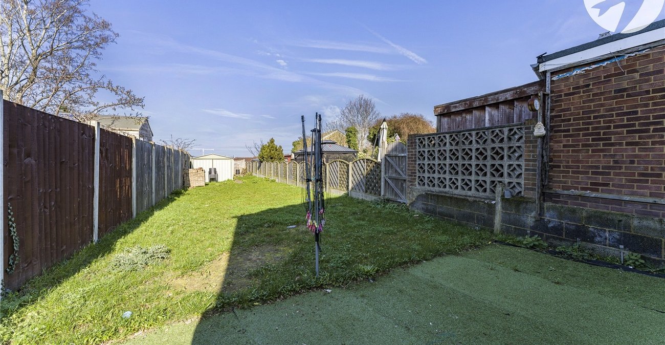 3 bedroom house for sale in Chalk | Robinson Michael & Jackson