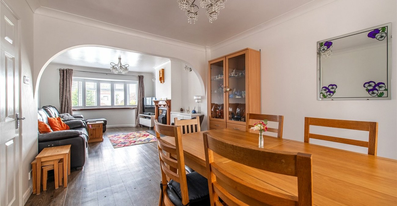 3 bedroom house for sale in Chalk | Robinson Michael & Jackson