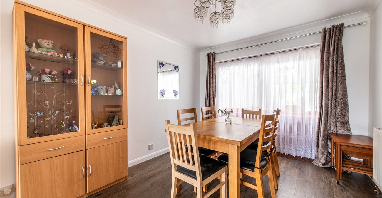 3 bedroom house for sale in Chalk | Robinson Michael & Jackson