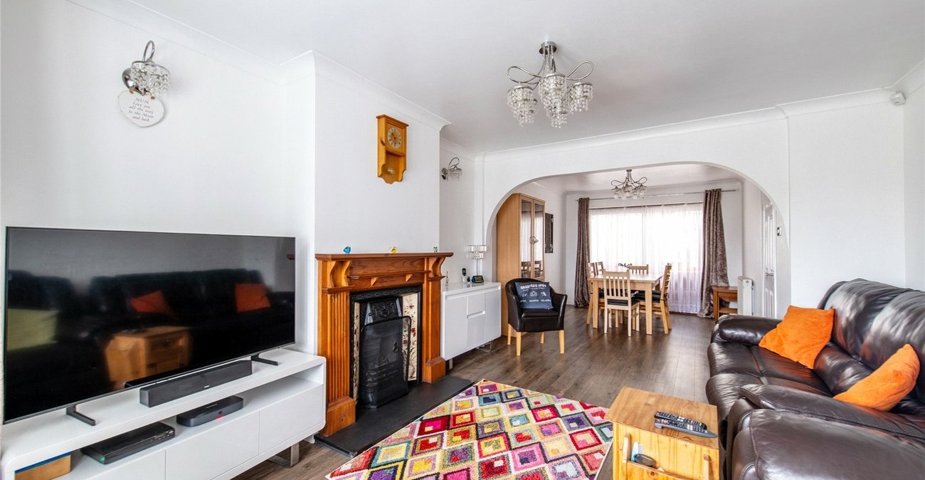 3 bedroom house for sale in Chalk | Robinson Michael & Jackson