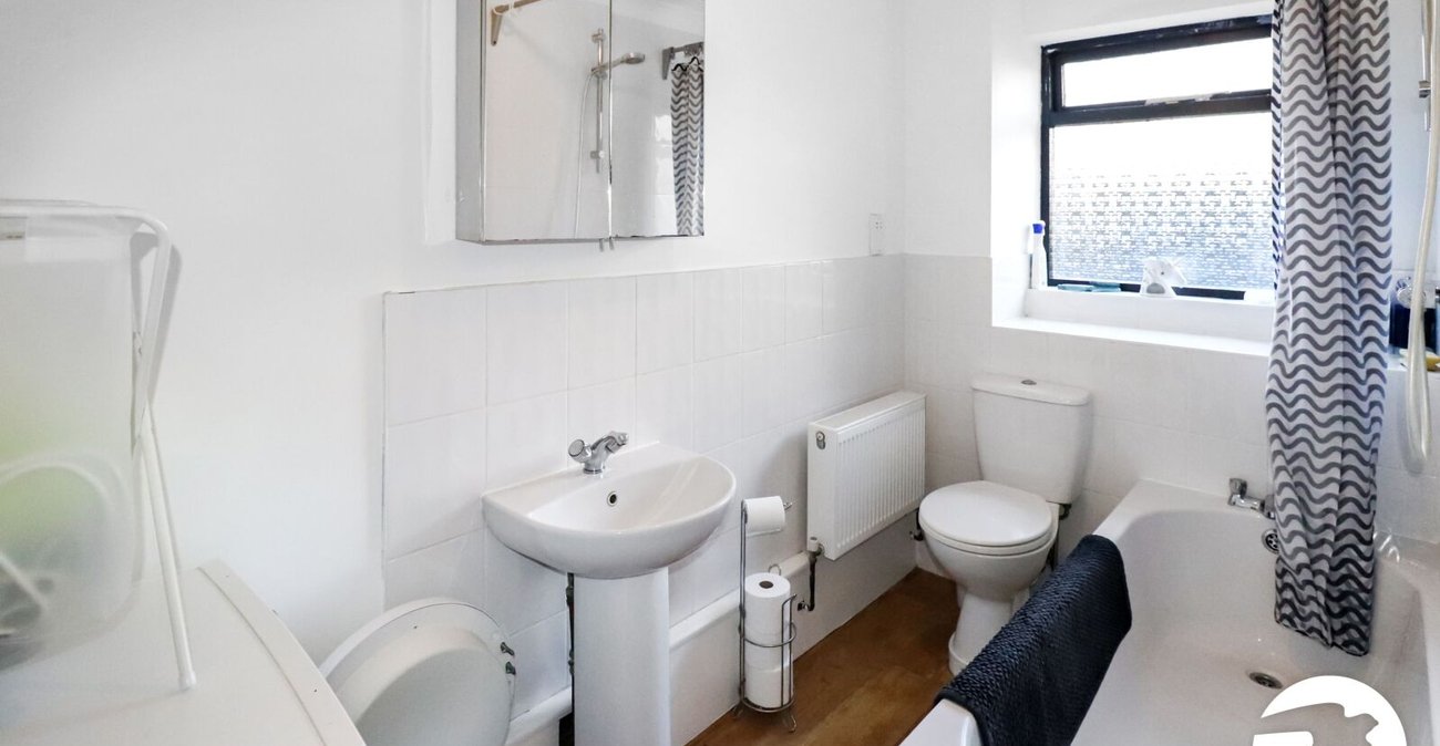 1 bedroom property for sale in Belvedere | Robinson Jackson