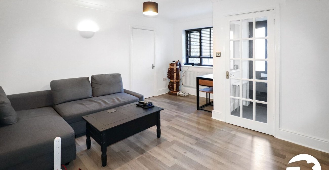 1 bedroom property for sale in Belvedere | Robinson Jackson